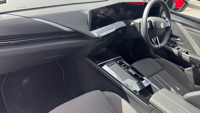 Vauxhall Astra 1.2 Turbo 130 GS 5dr Auto Petrol Hatchback